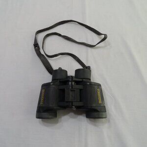 Vintage, 13-7735 Bushnell Binoculars, Insta Focus, 7x35 WA, 499ft. at 1000yds.